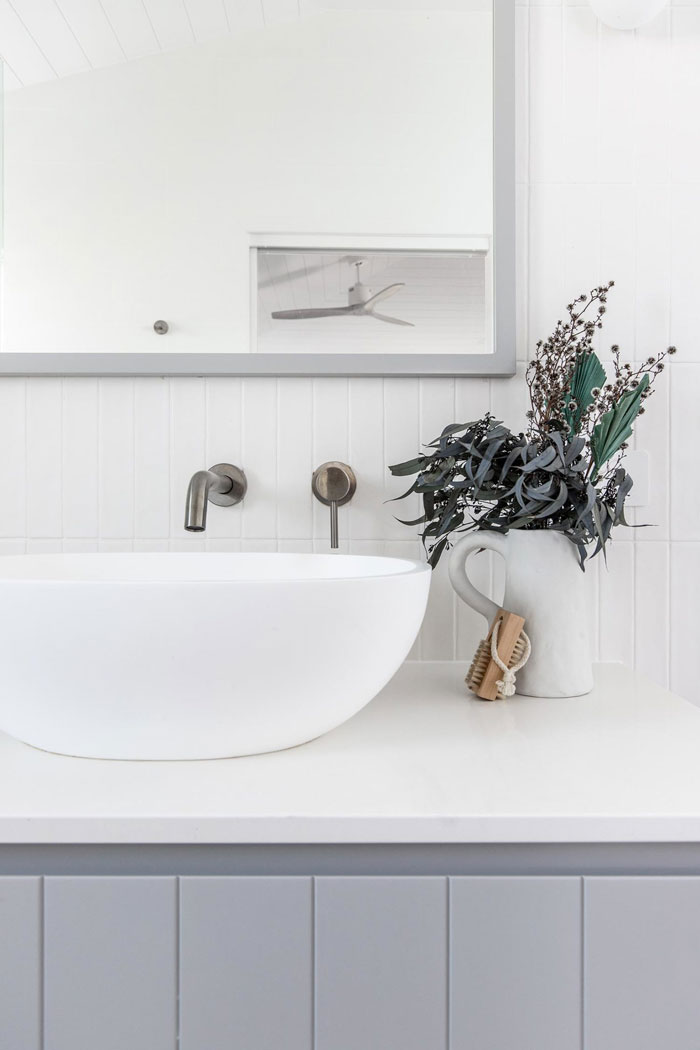 How to get the Hamptons style look in your bathrooms