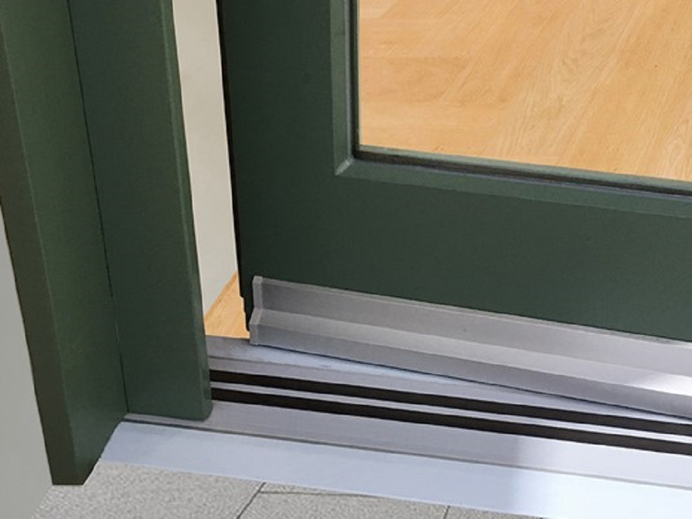 Paarhammer external door with magnetic threshold 