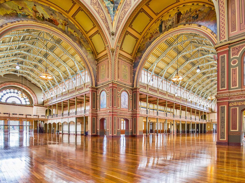 The National Trust advocates for rigorous and systematic heritage review to inform heritage protection, with a strong focus on areas that are not well protected, such as post-war architecture and places of social significance such as pubs and theatres. Image: www.visitmelbourne.com
