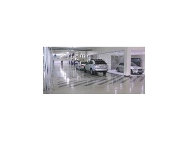 Resin flooring for Lexus service centre