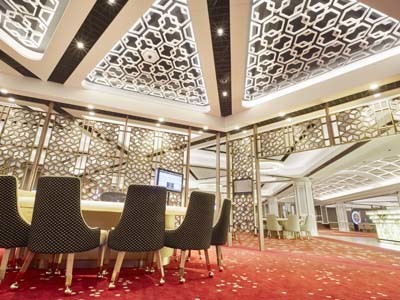 Royal Thai MegaPlank Axminster carpet planks at a casino
