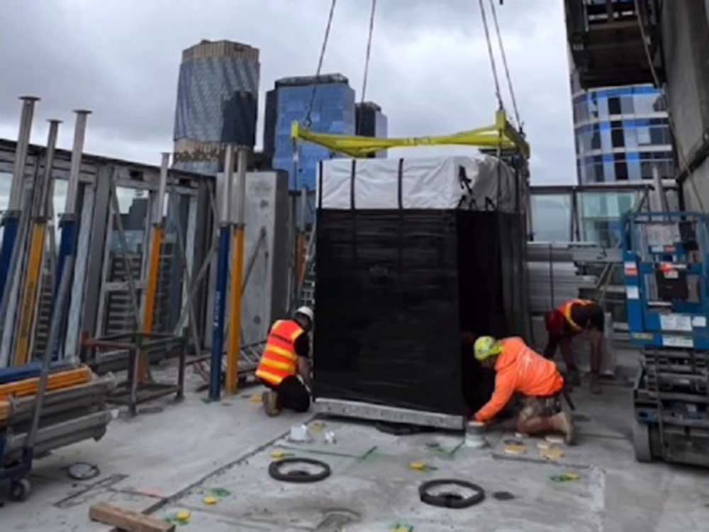 Sync bathroom pods being delivered at Meriton Suites Melbourne