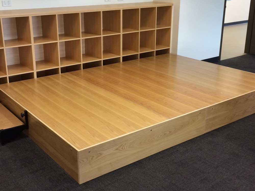 Customised QUATTRO Timber Stage for the SA Police Department 