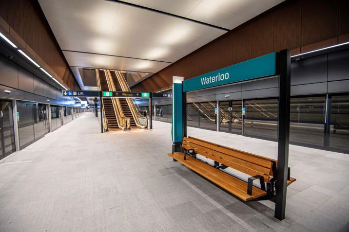 waterloo metro station