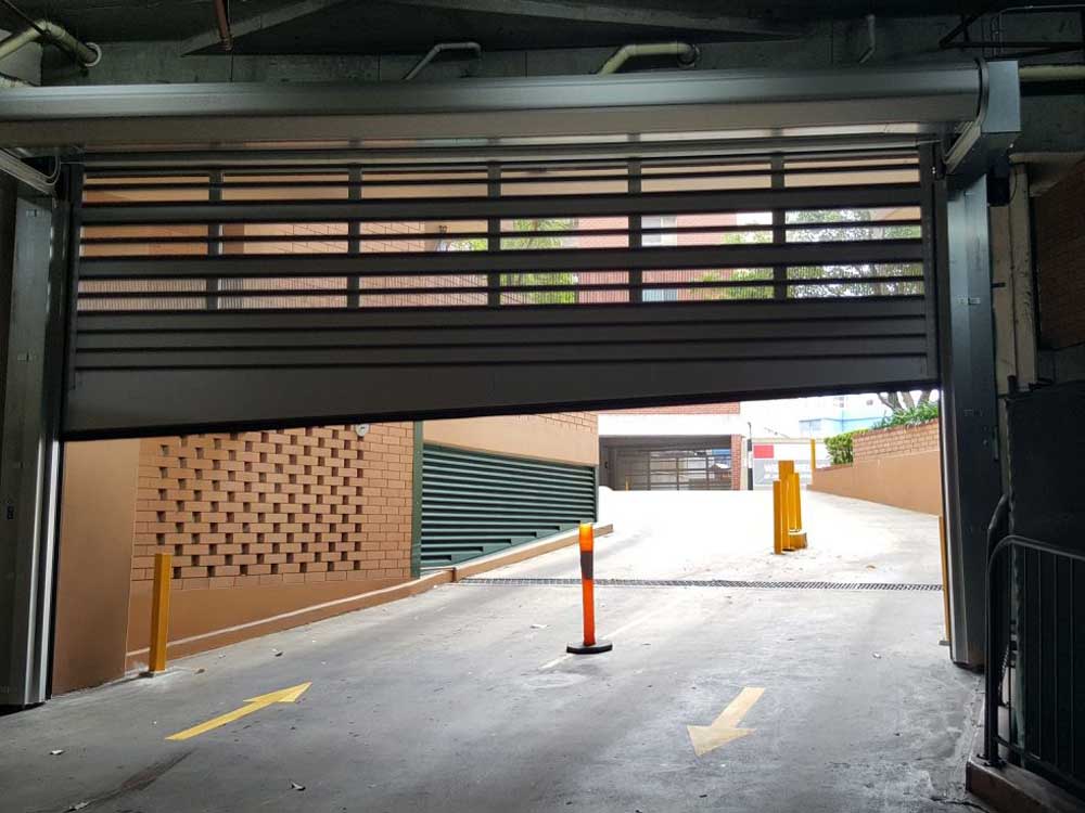 Efaflex SST high speed door at the Sydney apartment carpark