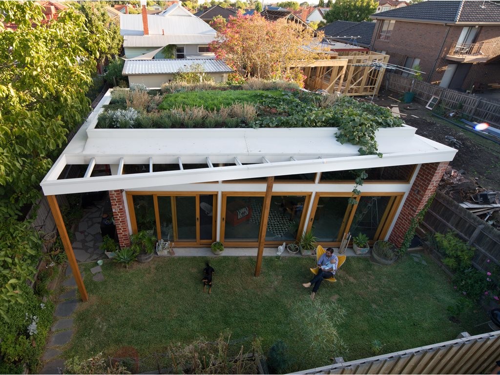 A guide for specifying green roofs in Australia