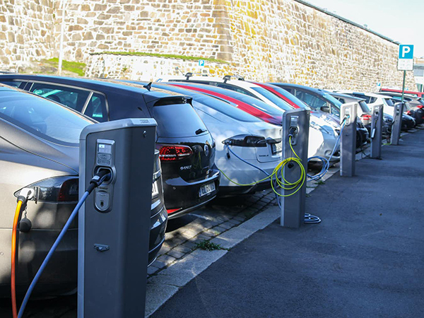 The myth of electric cars