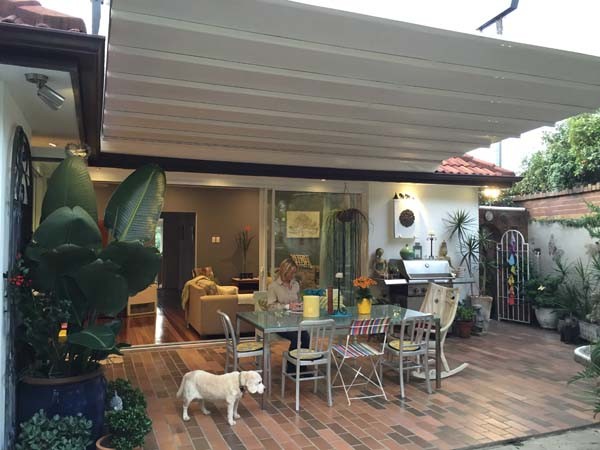 Aalta Papilio retractable roof
