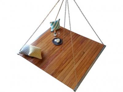 Hanging day bed
