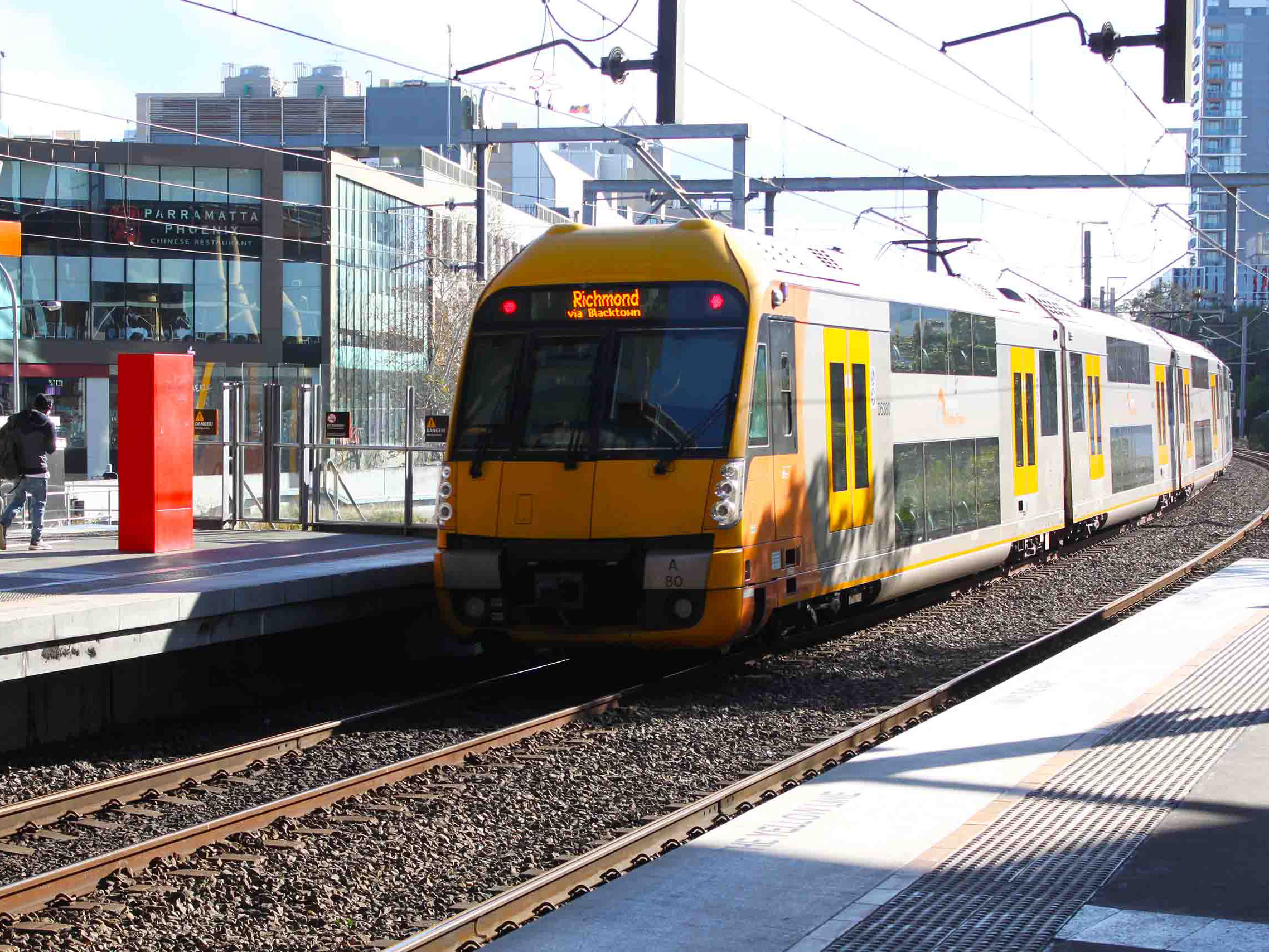 A new report by Infrastructure Australia exposes the inadequacies in public transport networks across major Australian cities, especially in the suburban areas. Image: www.transport.info

